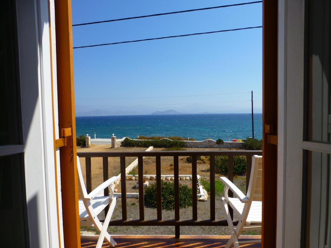 Arokaria Seaside Hotel Ambelász Kültér fotó